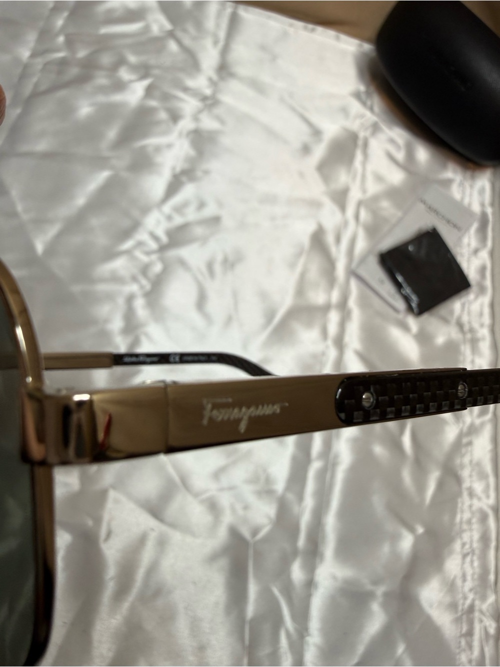 Salvatore Ferragamo SF137SP Polarized Aviator Sunglasses Gunmetal Italy - Picture 14 of 15